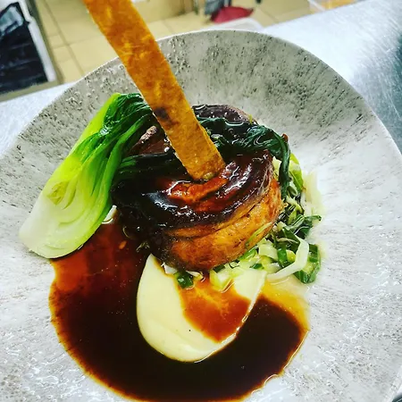 The Baytree Restaurant & Guesthouse Frühstückspension 4*