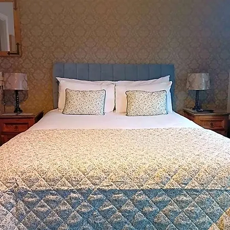 Bed and breakfast The Baytree Restaurant &