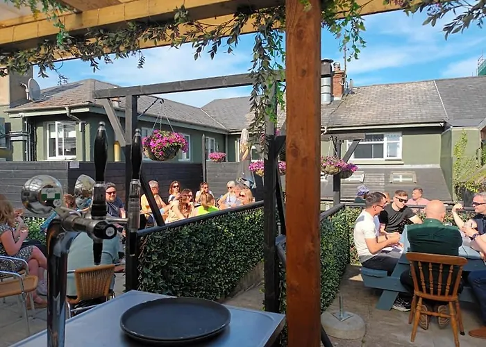 The Baytree Restaurant & Couette-café 4*