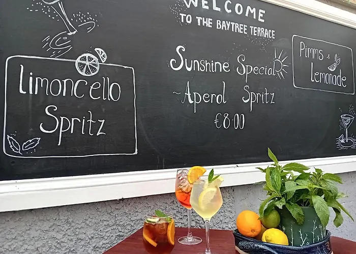 Couette-café The Baytree Restaurant & 4*